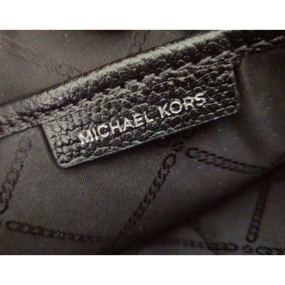 Michael Kors Jet Set Charm Small Pebbled Leather Camera Crossbody Bag - Pristine